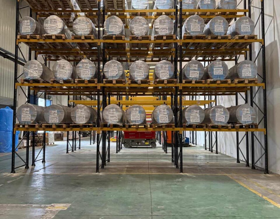 montaje-estaterias-almacen-grupotice (4)